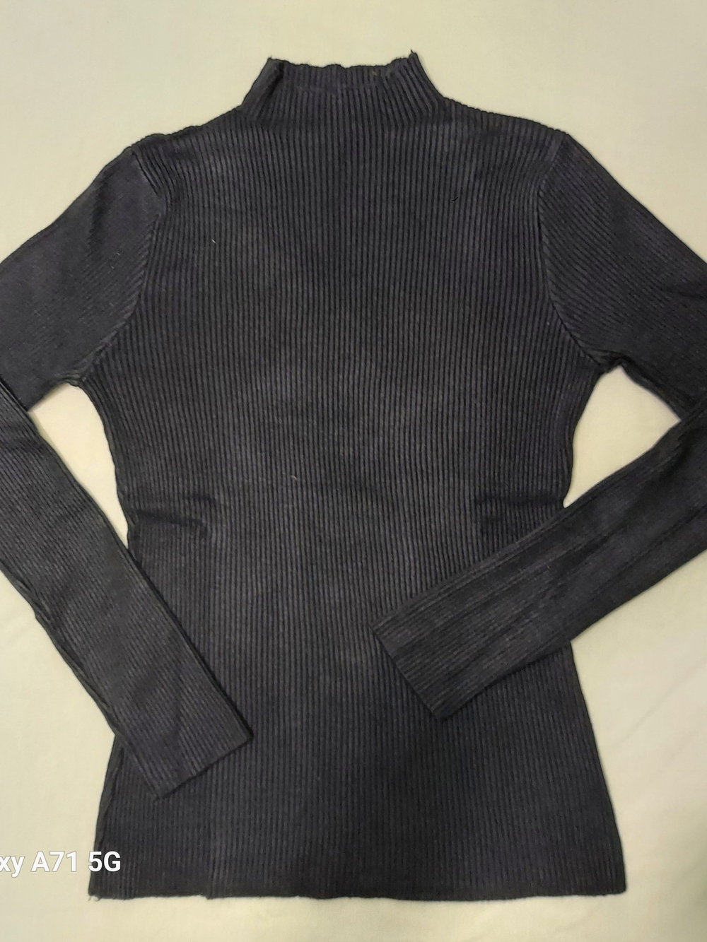 Ribbed Mock Neck Long-Sleeve Top - Black